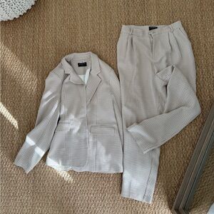 MINKPINK Florentine Blazer & Pant Set Size L Chic Matching Set Work & Brunch